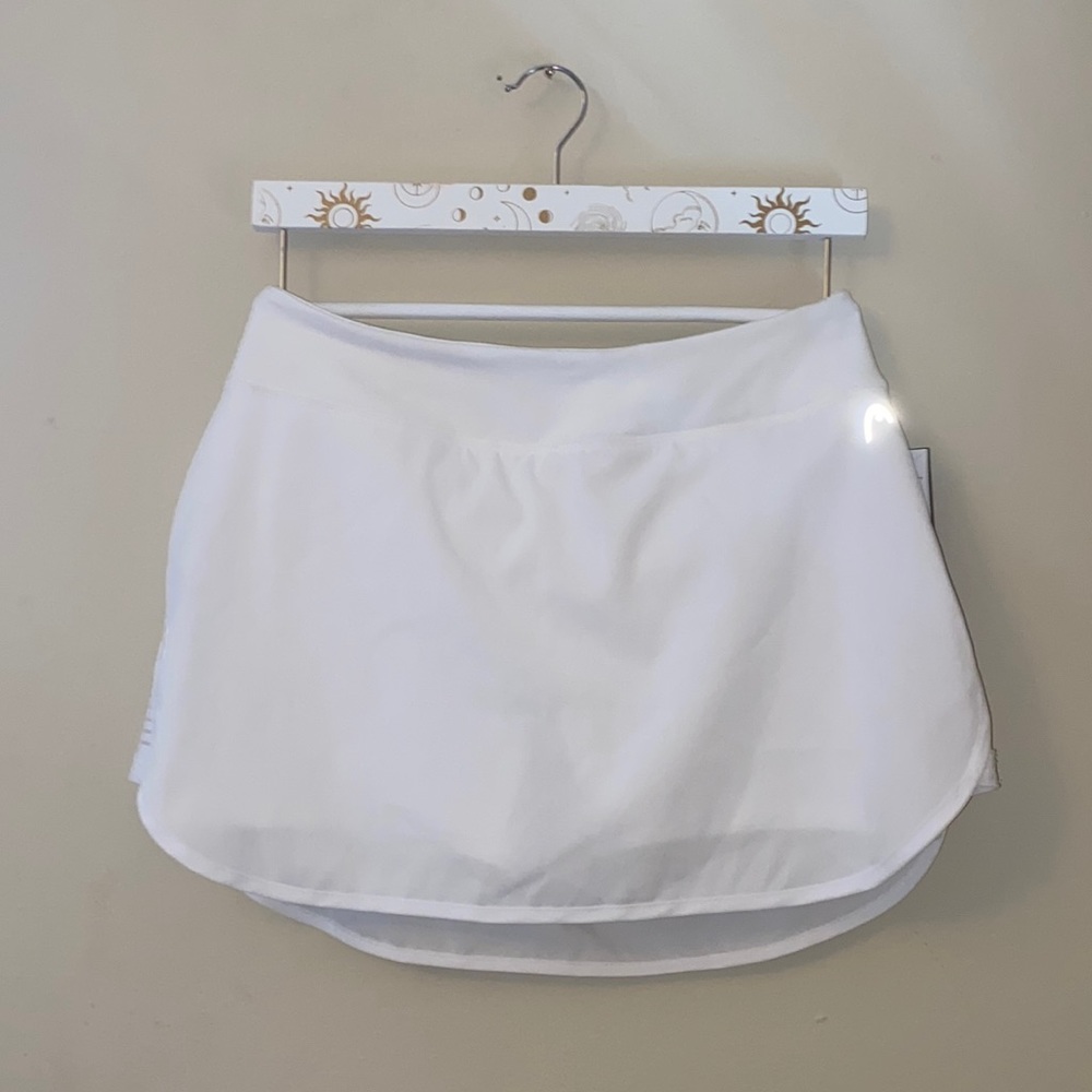 New White Golf Skirt / Skort
